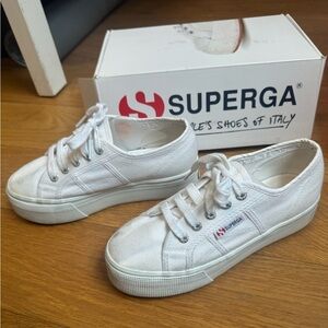 Supergas